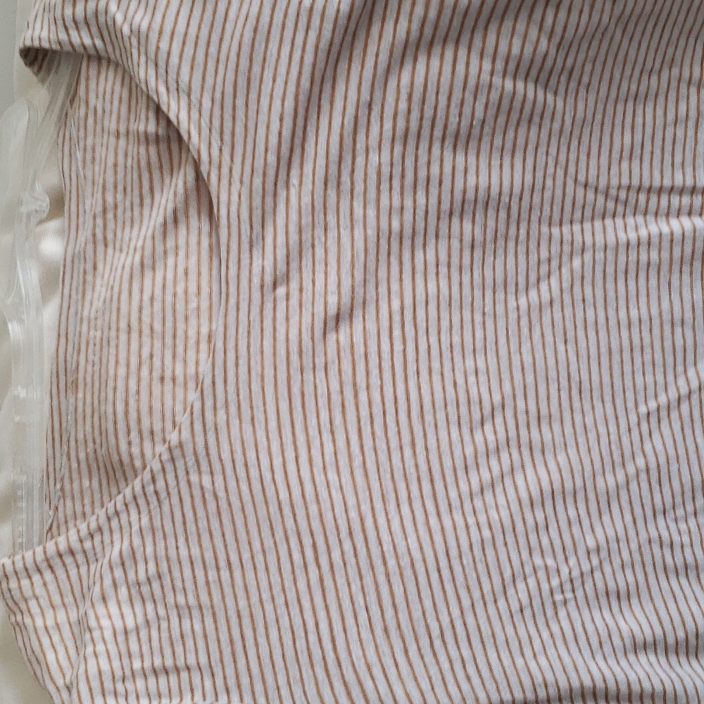 Top - Picture 3 of 3